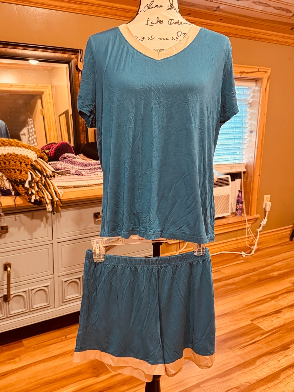 Women’s Two-Piece Teal Sleep Set - Short Sleeve Top & Shorts